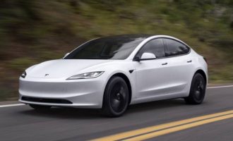Tesla Model 3  RWD